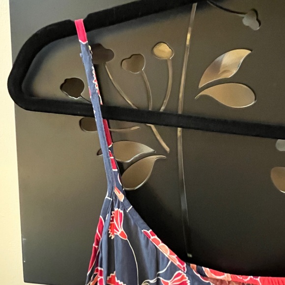 Spaghetti strap Gap floral midi dress. - Picture 2 of 7